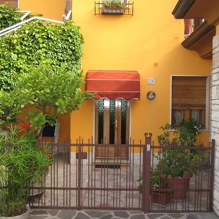 Apartamento 59 Brenzone sul Garda